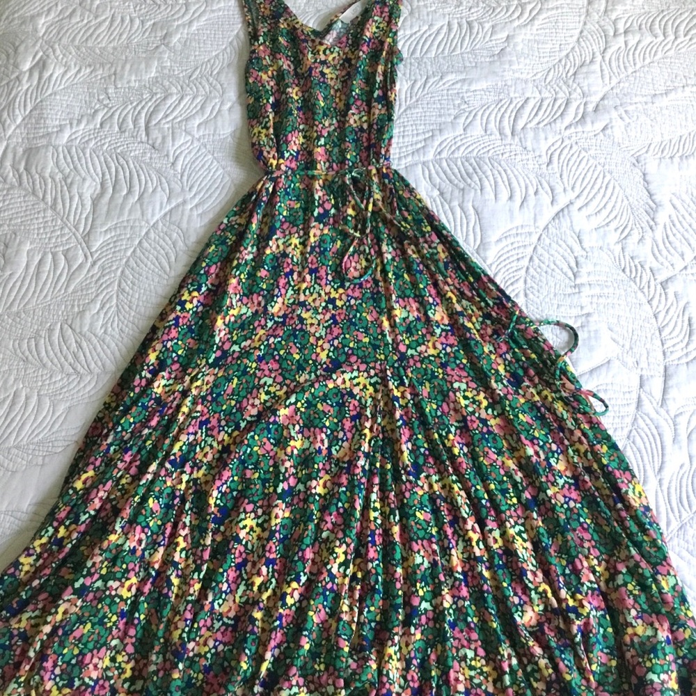 Brightly-colored Green Print MIDI Dress